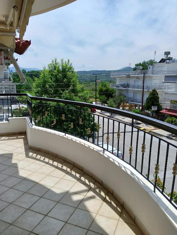 Roula Apartment Неи Порои Екстериор снимка