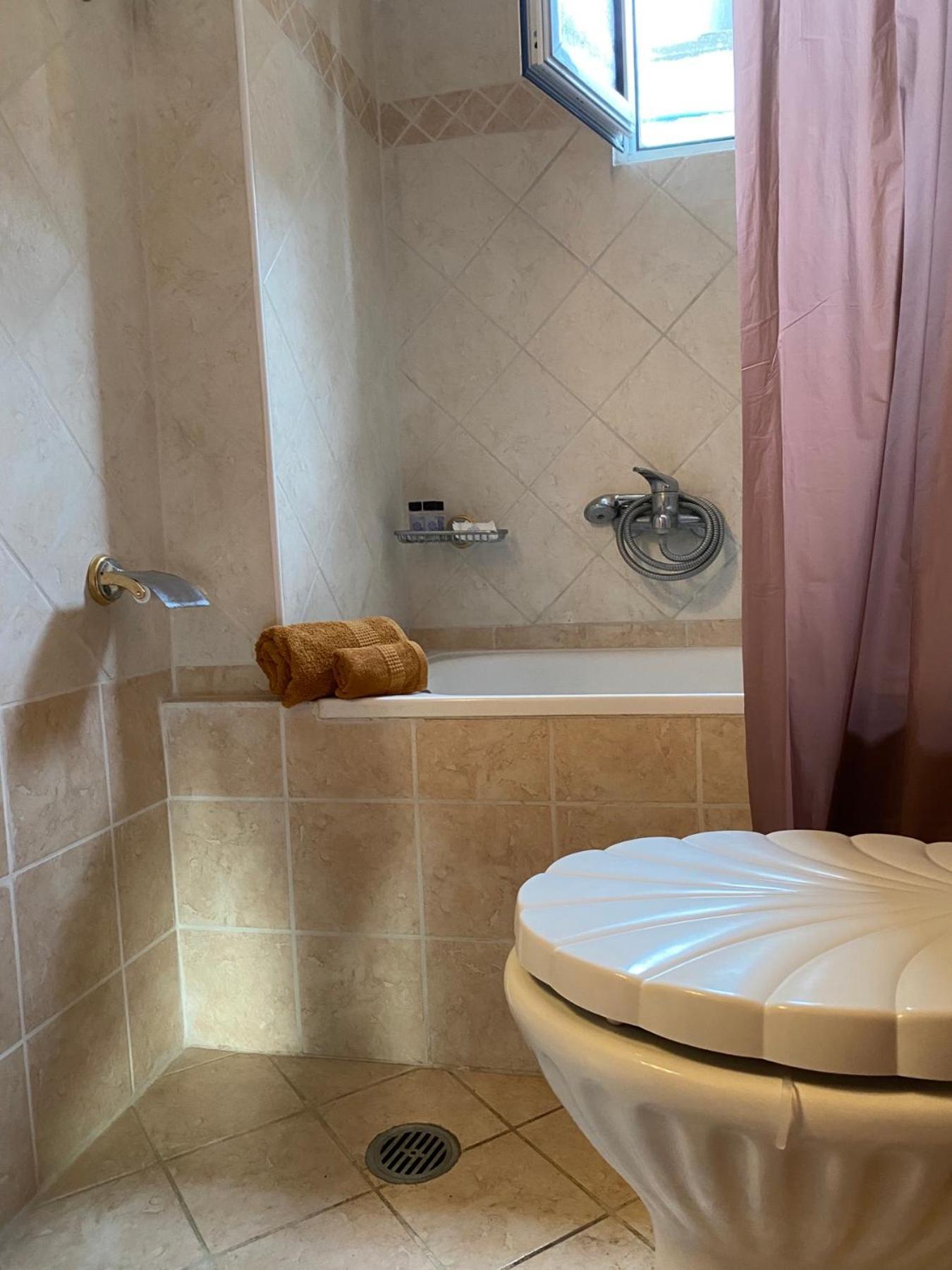 Roula Apartment Неи Порои Екстериор снимка